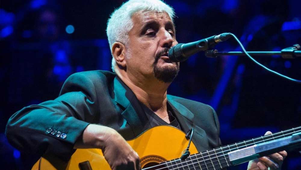 Musica per Roma celebra Pino Daniele con il documentario nero a metà, un omaggio al grande artista