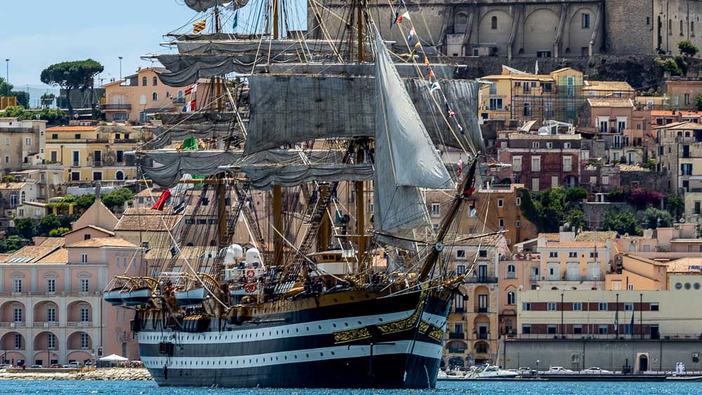 Amerigo Vespucci incanta Gaeta, tra storia, emozione e orgoglio nazionale